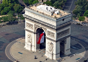 roof of the arc de triomphe in paris